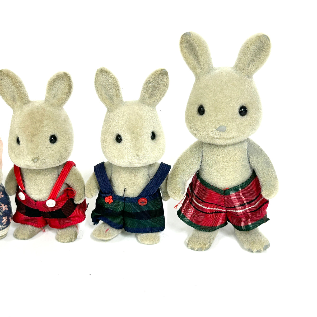[used] Vintage Grey Rabbit Family Sylvanian Families Calico Critters
