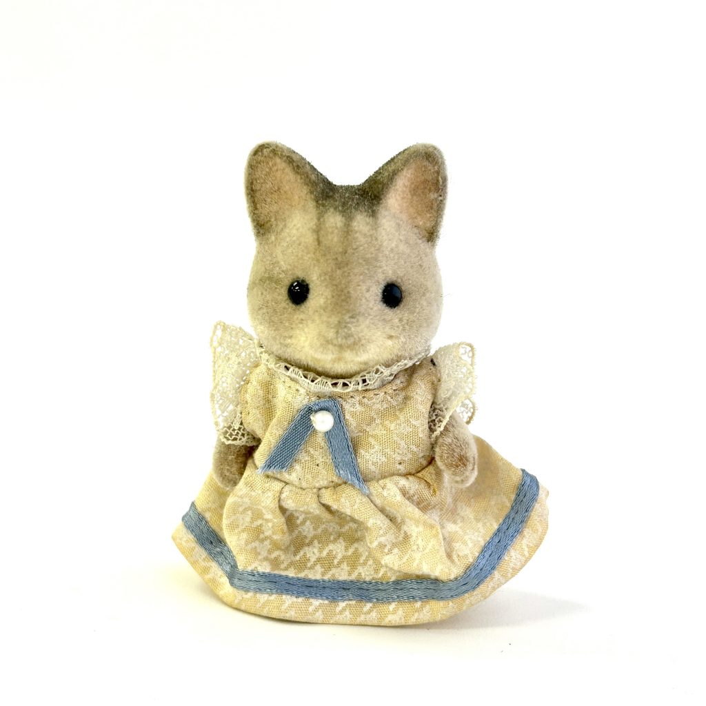 [used] Striped Cat Girl Sylvanian Families Calico Critters