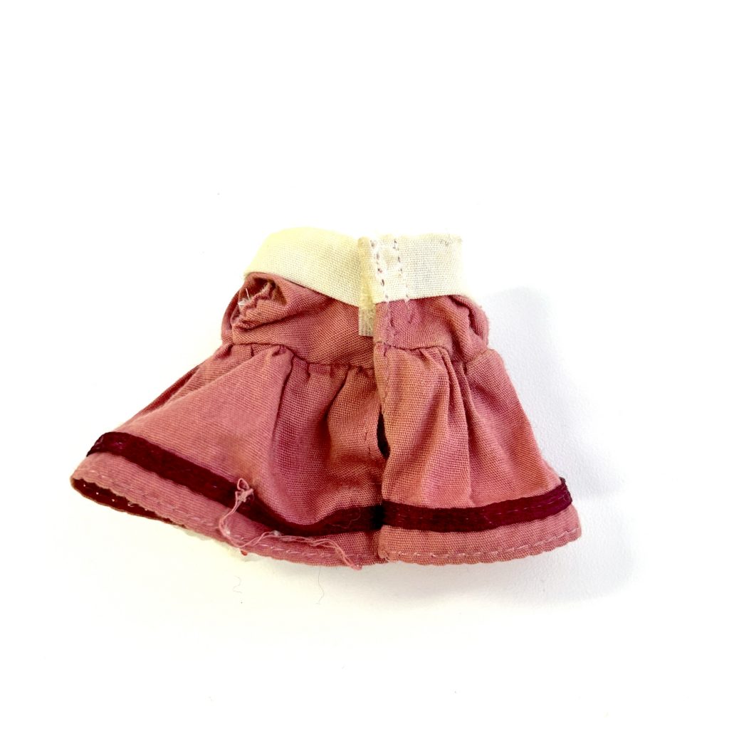 [used] Mother Clothes Sylvanian Families Calico Critters