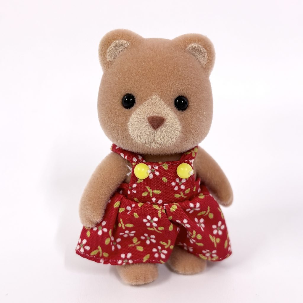 [used] Little Bear Girl Sylvanian Families Calico Critters