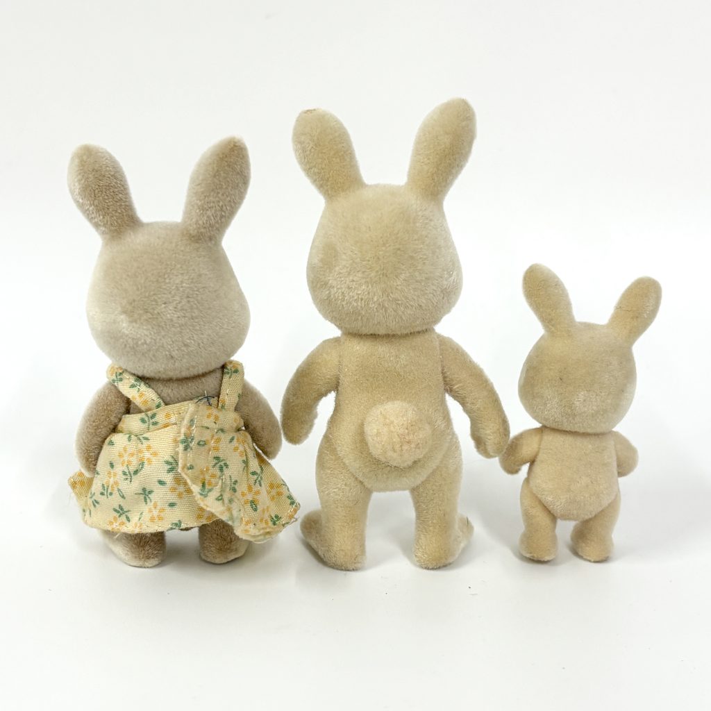 [used] Cottontail Rabbit Milk Rabbit Sylvanian Families Calico Critters