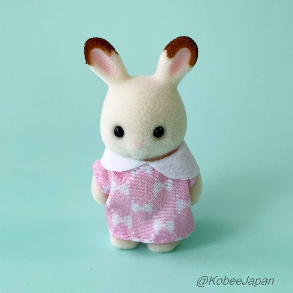 Sylvanian Park Ibaraido أرنب الشوكولاتة الصغير بشريط كاليكو 2025 Sylvanian Families Calico Critters