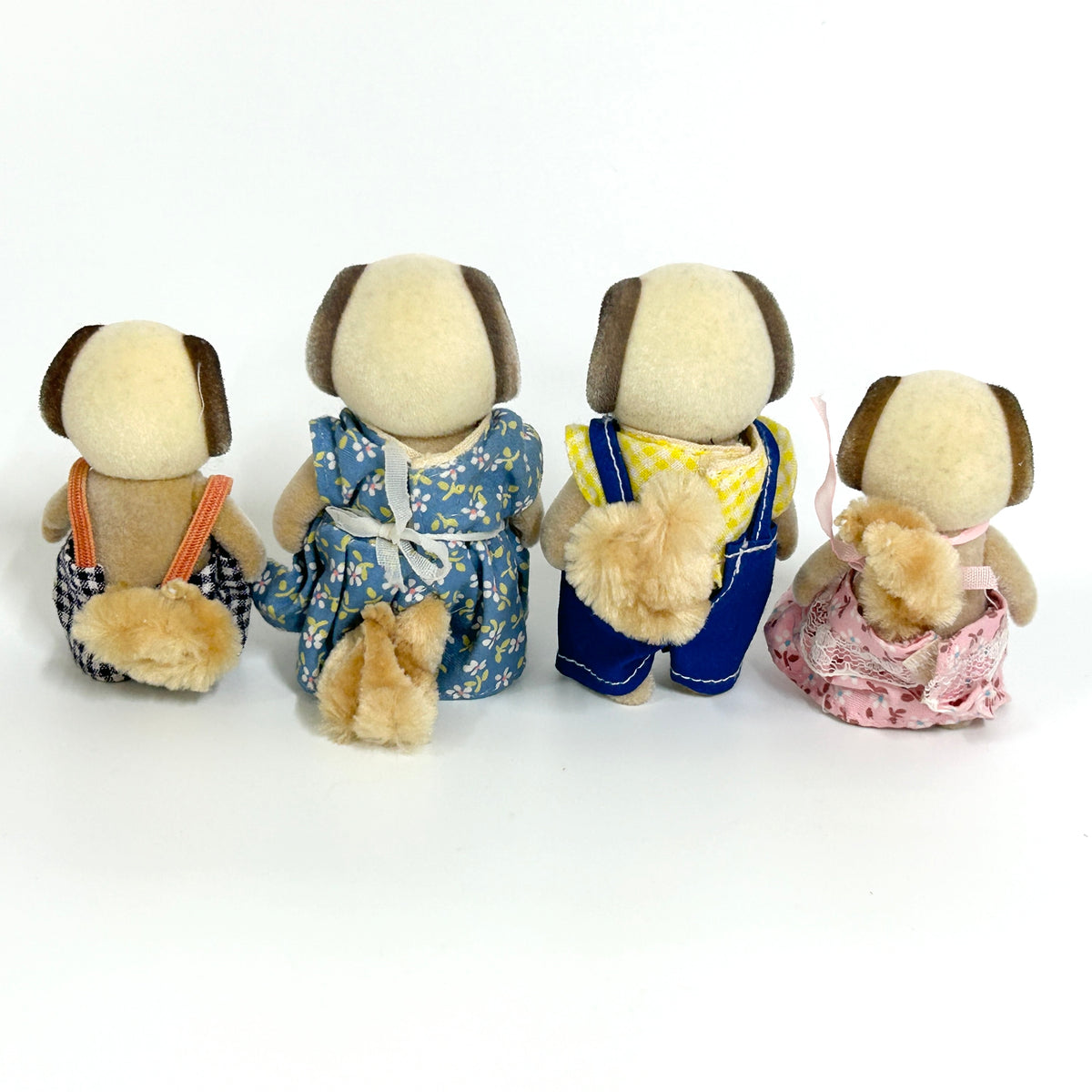 [used] Beagle Dog Family Sylvanian Families Calico Critters
