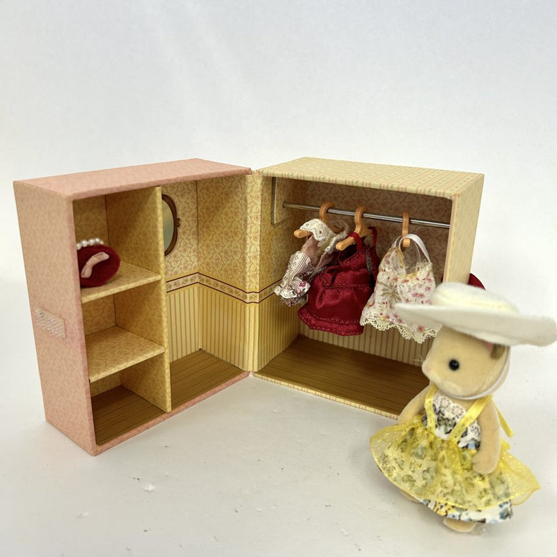 [Used] DRESSER SET Epoch Japan Sylvanian Families