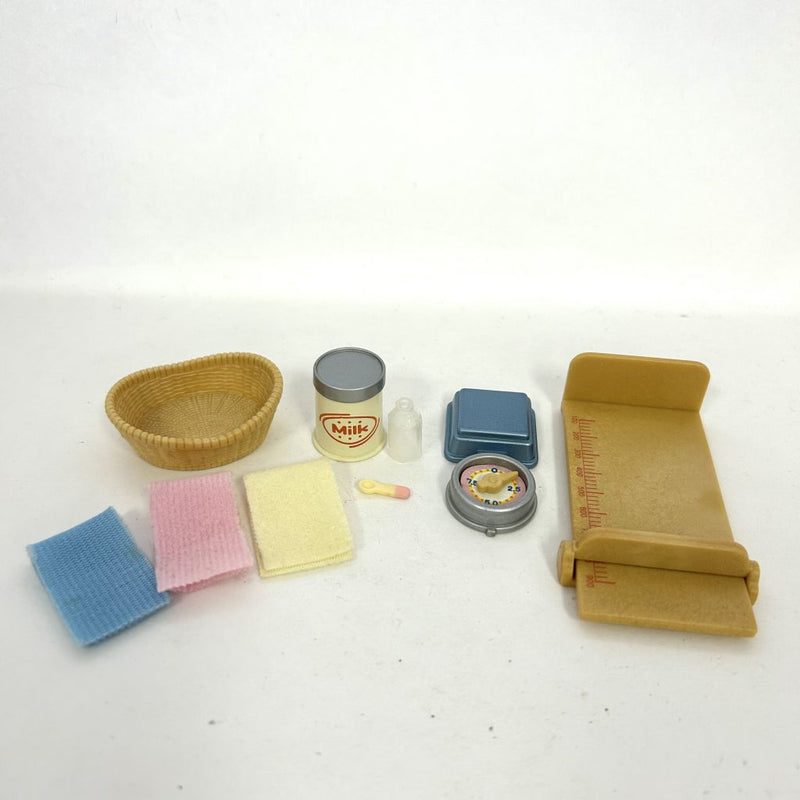 [Used] BABY MEDICAL EXAMINATION SET H-03 Japan Sylvanian Families