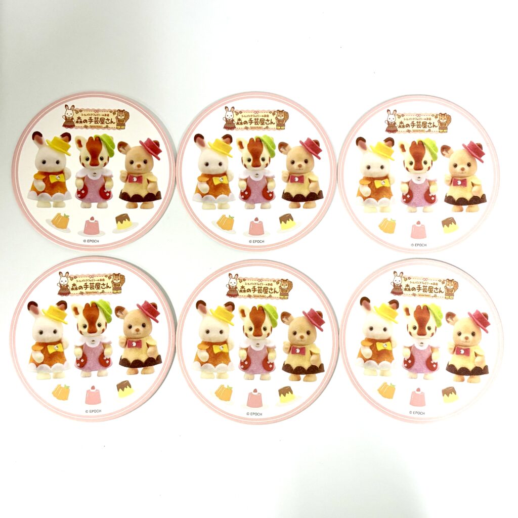 Lot de 6 sous-verres en papier Sylvanian Families Calico Critters