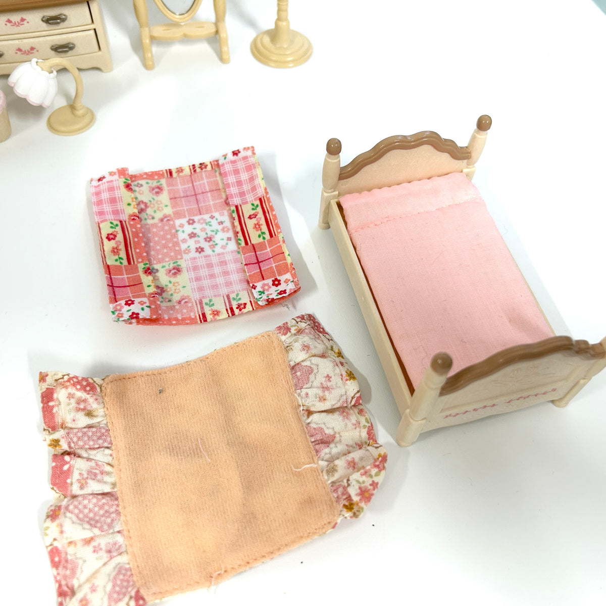 [used] Child Room Set SE-136 Sylvanian Families Calico Critters