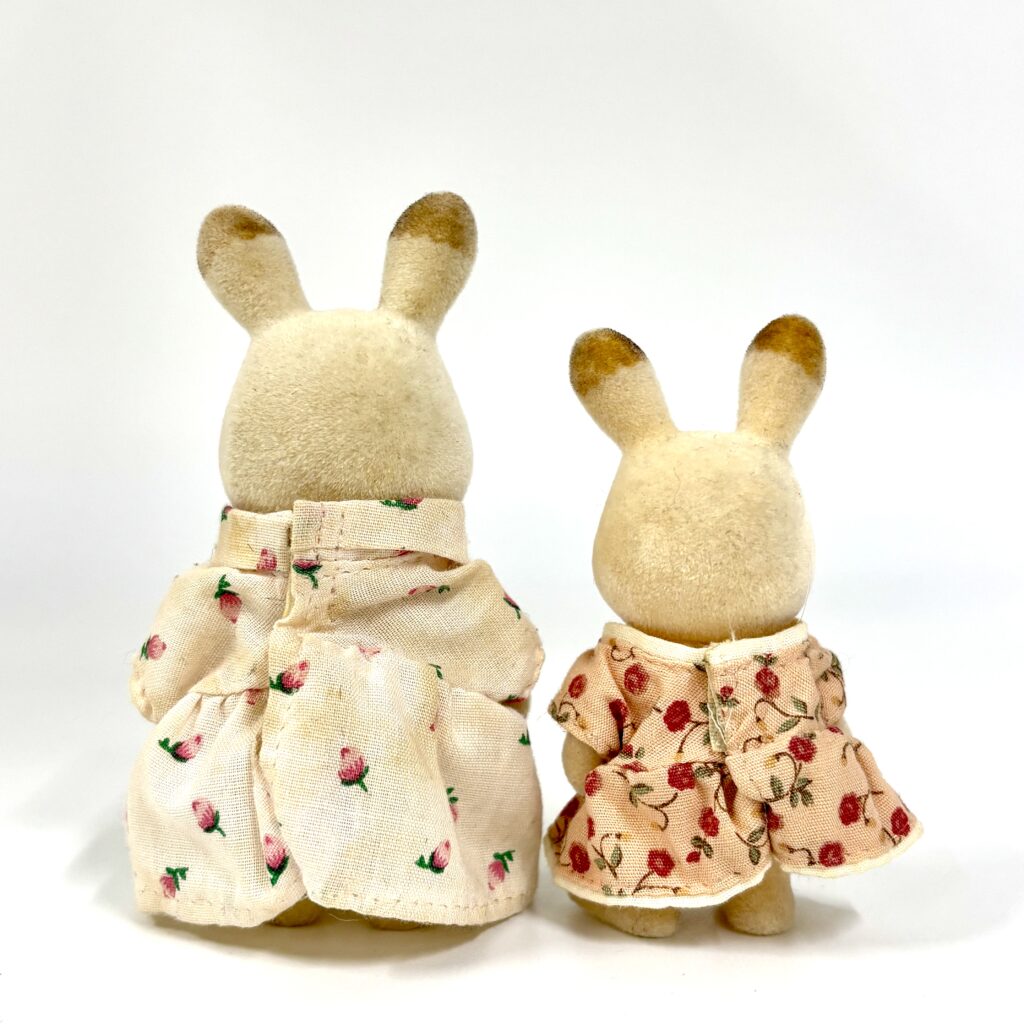 [used] Chocolate Mother and Girl Sylvanian Families Calico Critters