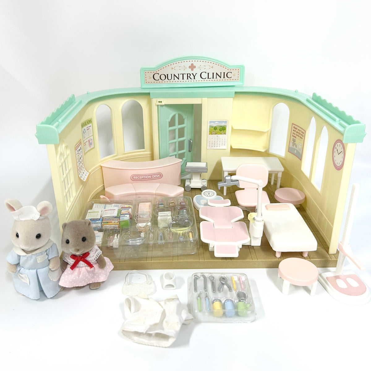 [used] Country Clinic Gift Set Sylvanian Families Calico Critters