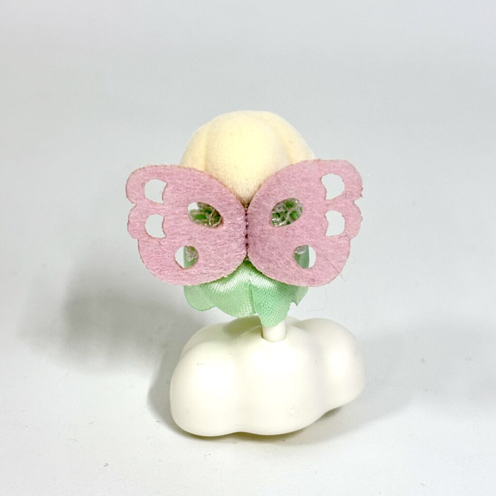 [used] Flower Garden Friends Series Small Flora Rabbit Cloud 2024 Sylvanian Families Calico Critters