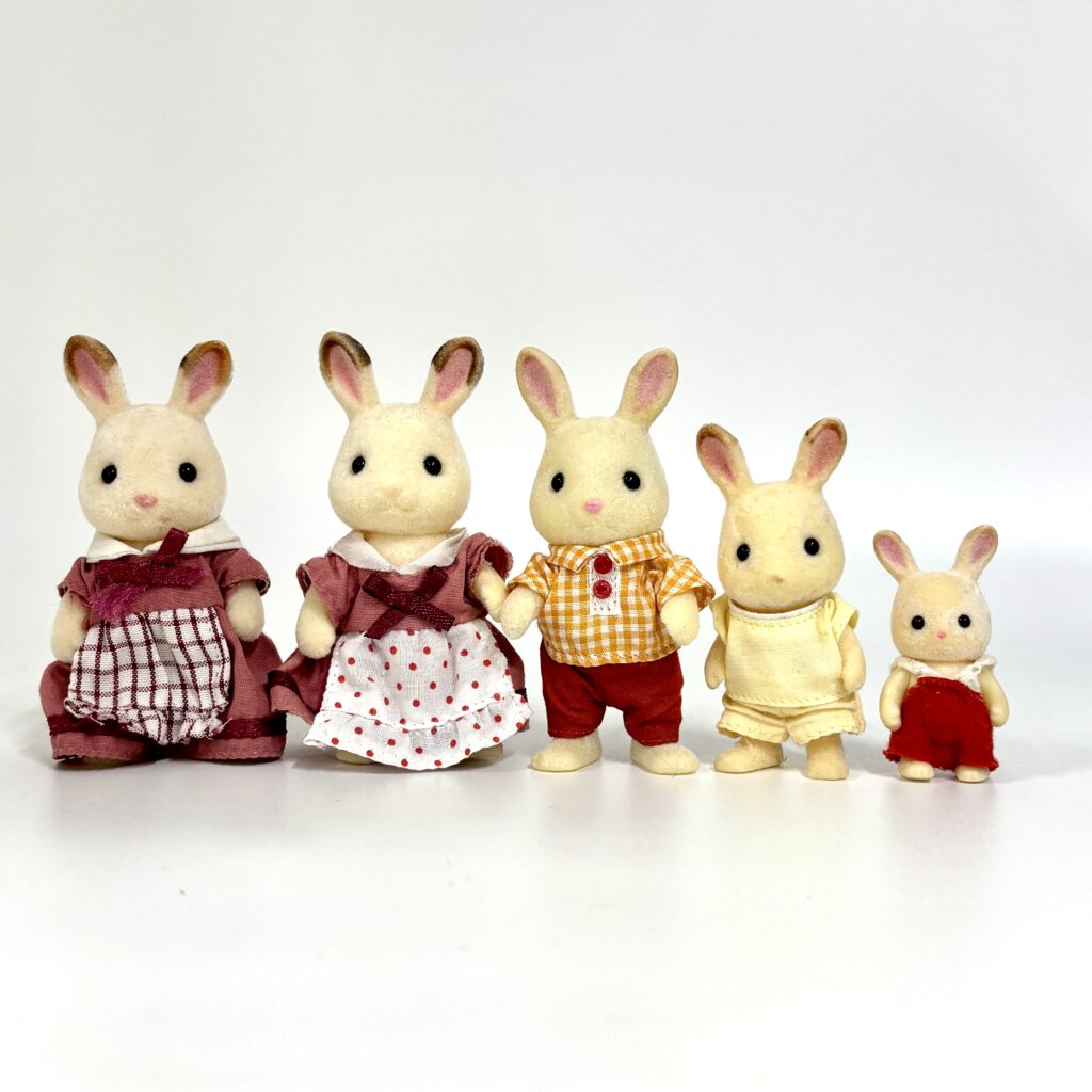 [used] Chocolate Rabbit Dolls Sylvanian Families Calico Critters