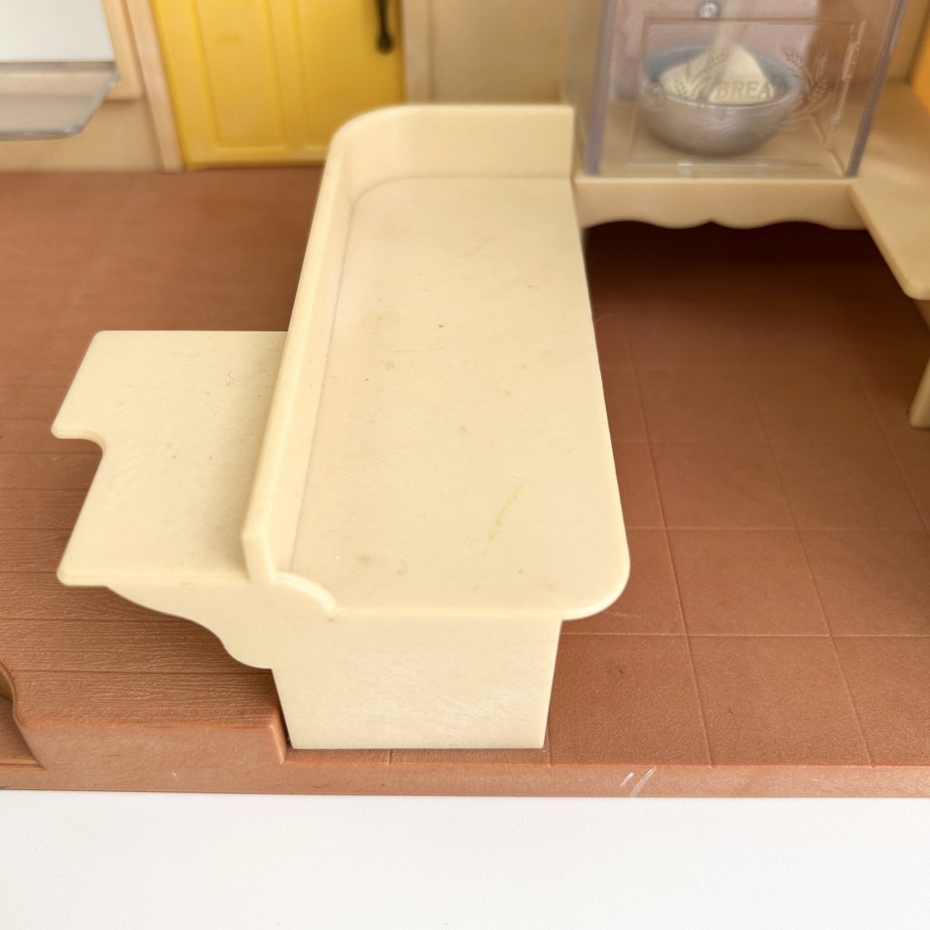 [used] Forest Watermill Bakery Sylvanian Families Calico Critters