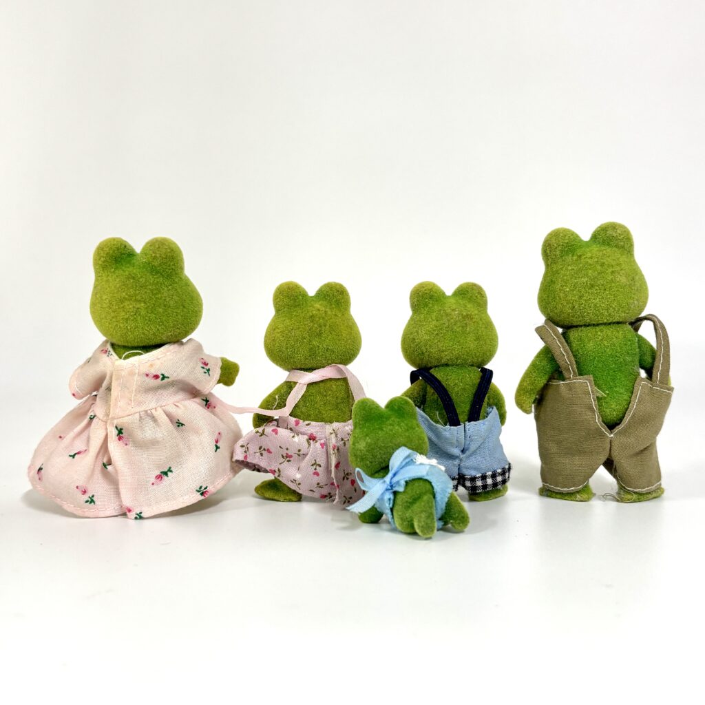 [used] Vintage Flog Family Sylvanian Families Calico Critters