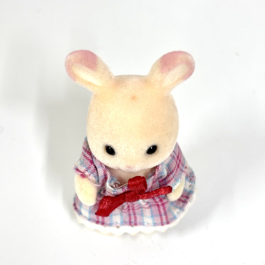 [used] Pink Rabbit Strawberry Rabbit Baby Sylvanian Families Calico Critters