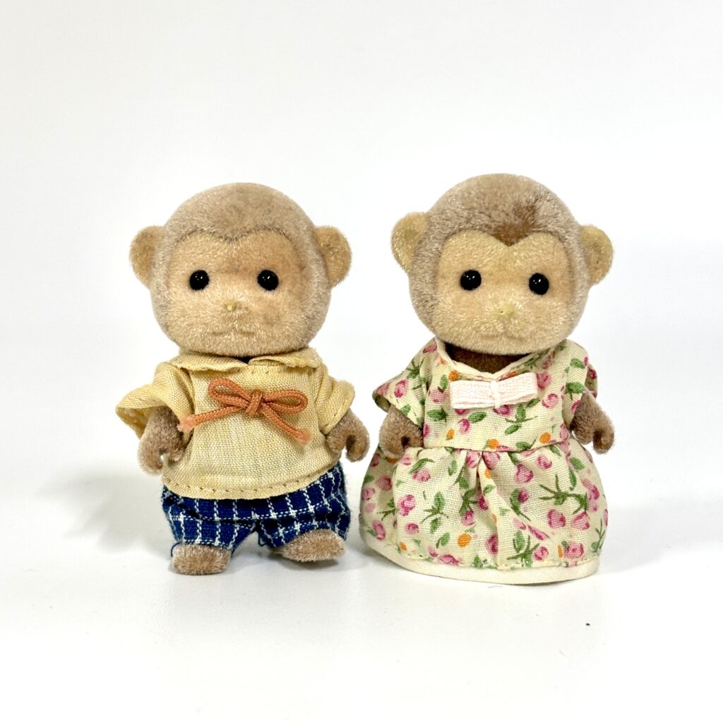 [used] Monkey Boy and Girl Sylvanian Families Calico Critters