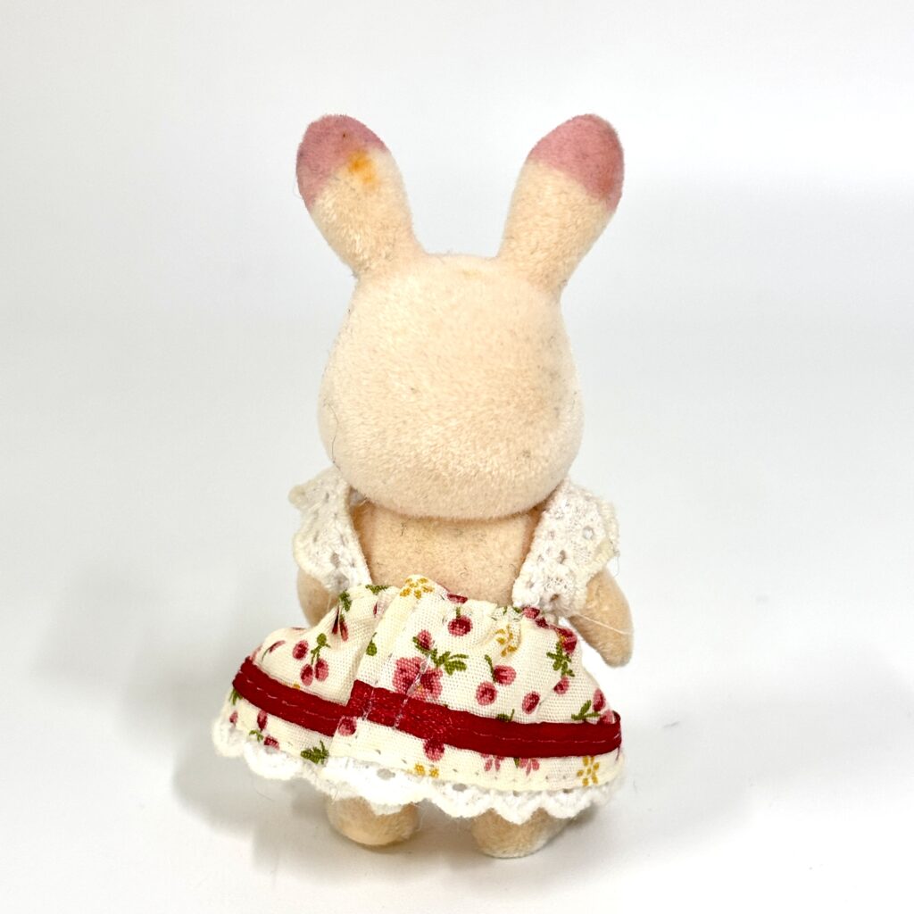 [used] Pink Rabbit Strawberry Rabbit Girl Sylvanian Families Calico Critters