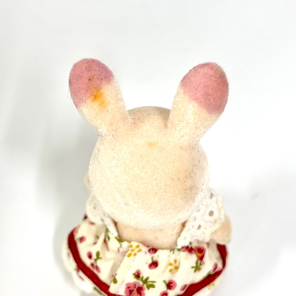 [used] Pink Rabbit Strawberry Rabbit Girl Sylvanian Families Calico Critters