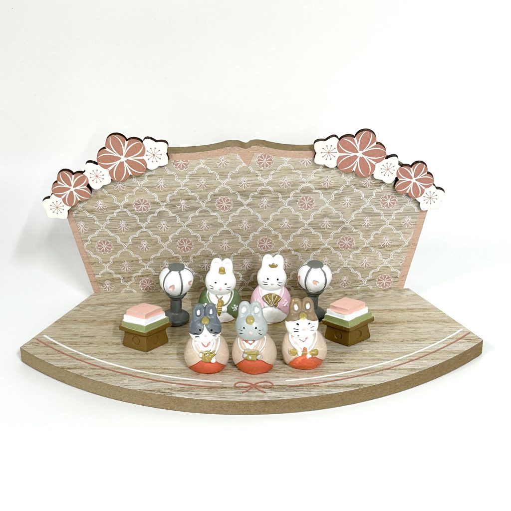 Rabbit Three Court Ladies Hina Dolls Natural Kitchen