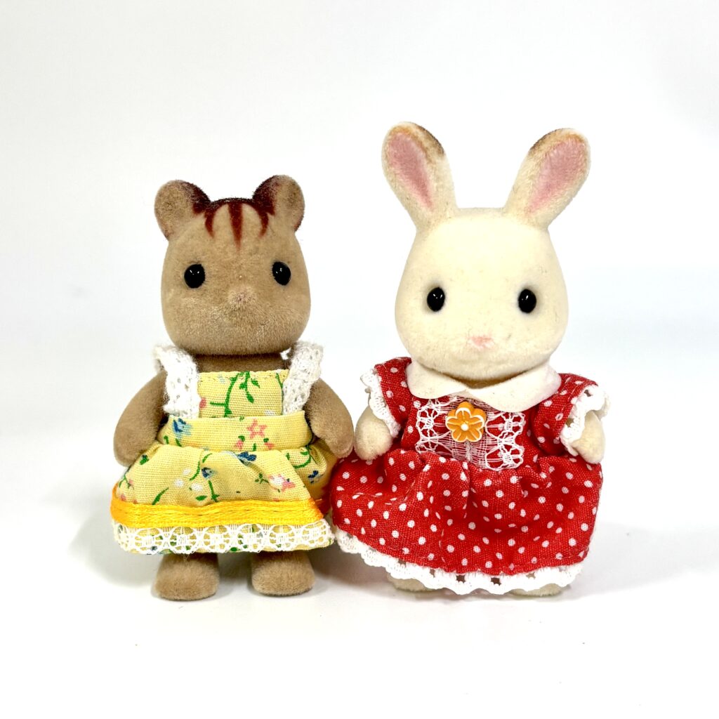[used] Chocolate Rabbit and Squirrel Girls Sylvanian Families Calico Critters