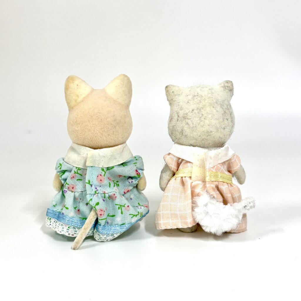 [used] Silk Cat and Percian Cat Girls Sylvanian Families Calico Critters