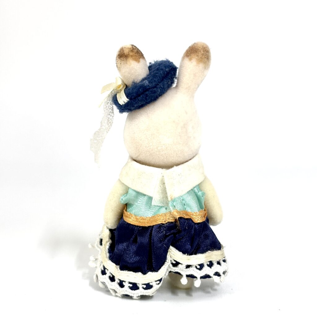 [used] Town Series Town Girl Series Chocolate Rabbit 6002 Sylvanian Families Calico Critters