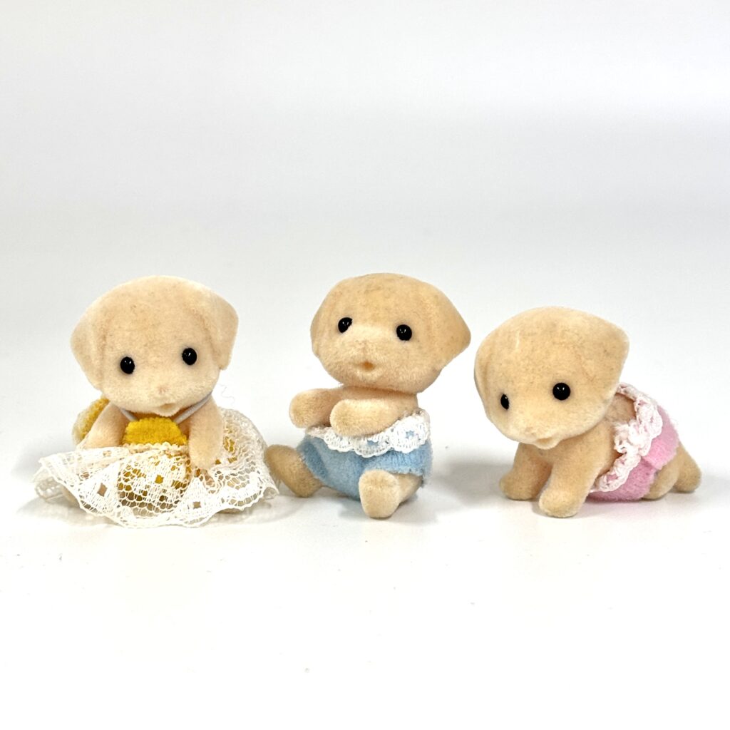 [used] Labrador Baby Triplets Sylvanian Families Calico Critters