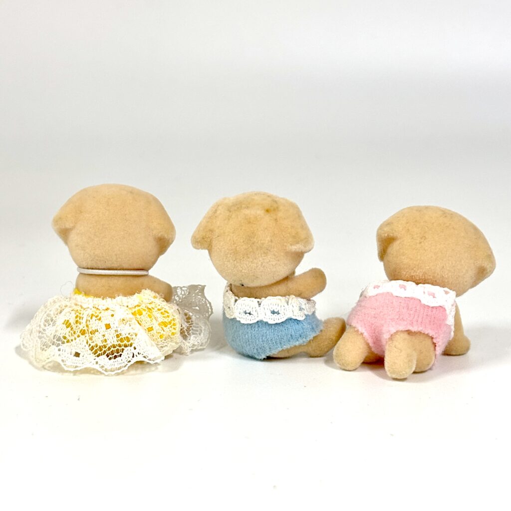 [used] Labrador Baby Triplets Sylvanian Families Calico Critters