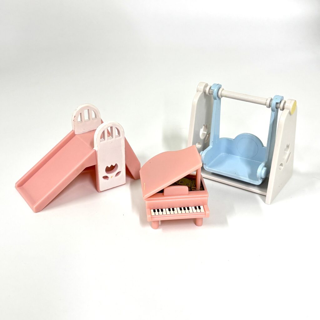 [used] Baby Play Set Sylvanian Families Calico Critters