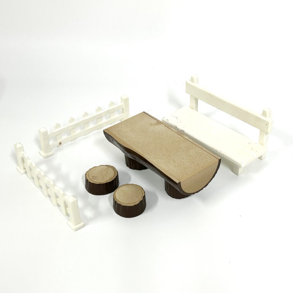 [used] Vintage Bench Set Sylvanian Families Calico Critters