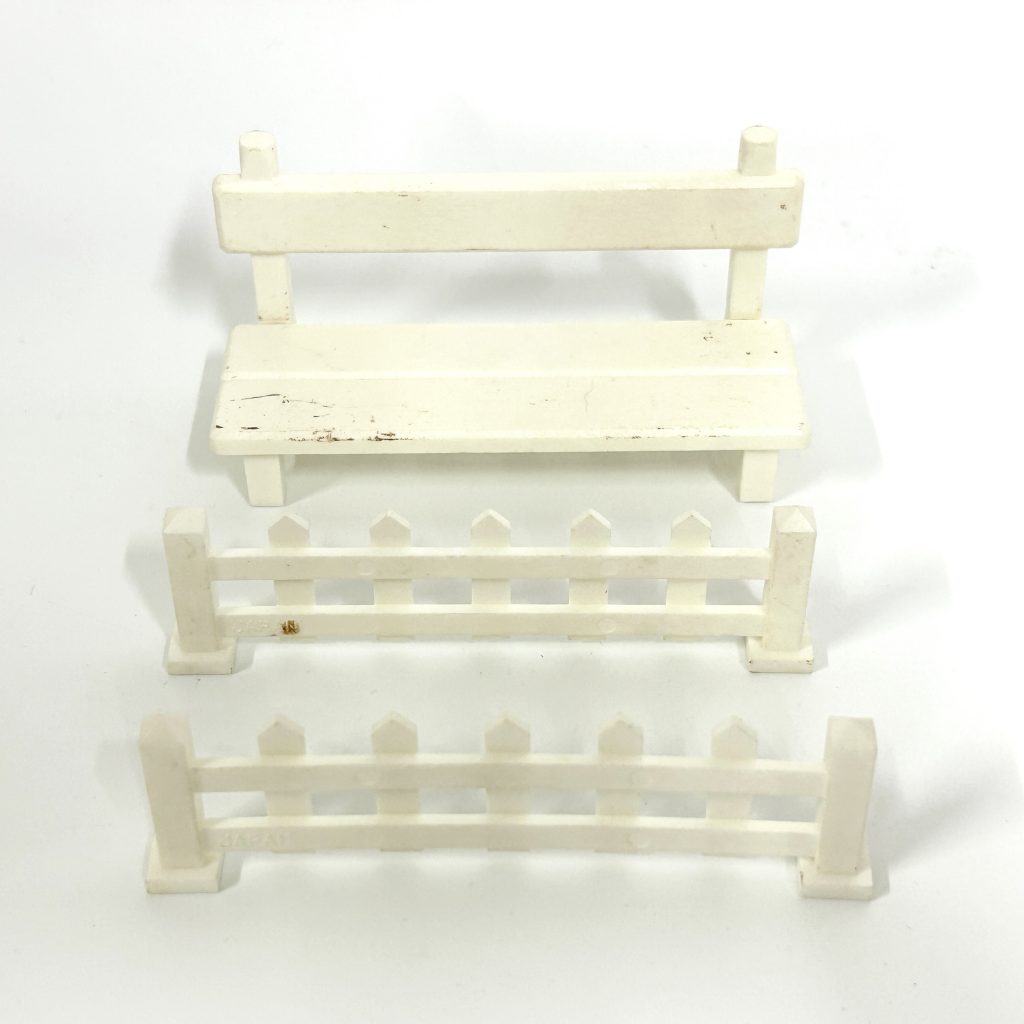 [used] Vintage Bench Set Sylvanian Families Calico Critters