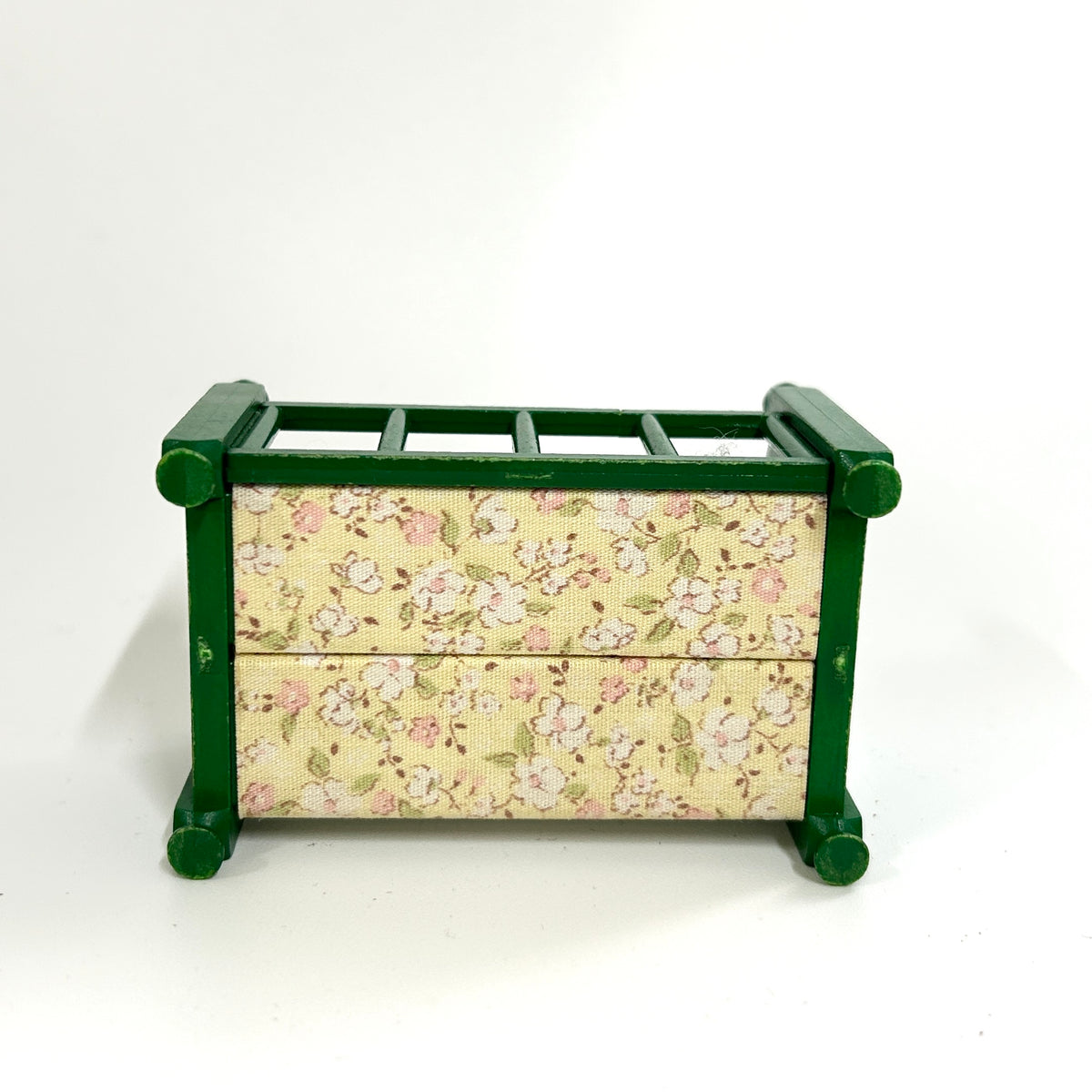 [used] Vintage Green Baby Bed 1985 KA-26 Sylvanian Families Calico Critters