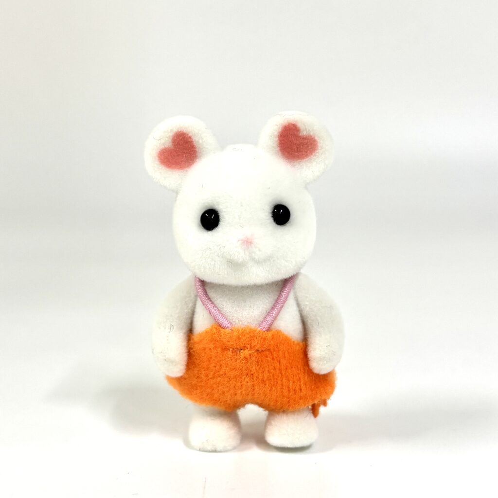 [used] Marshmallow Mouse Baby Sylvanian Families Calico Critters