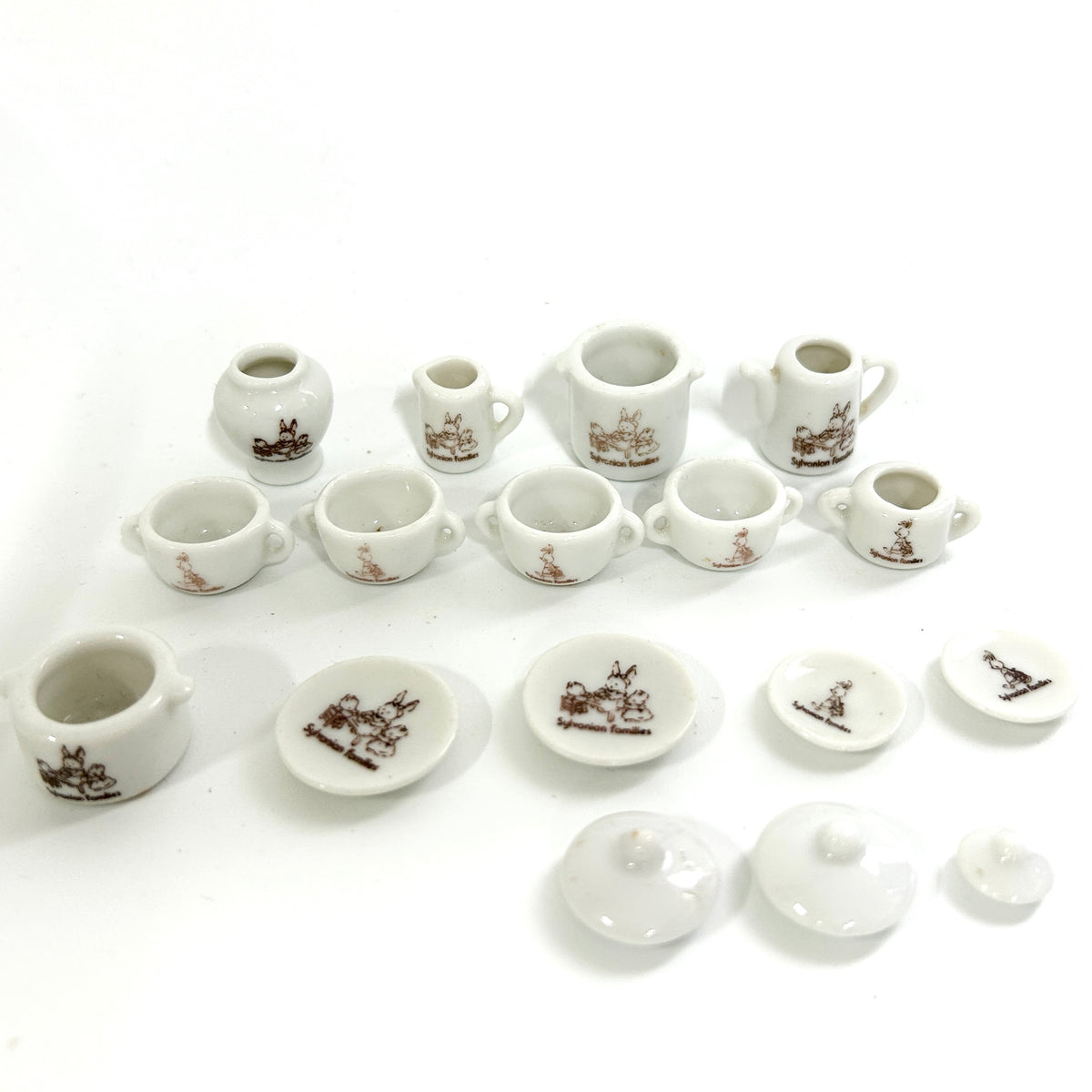 [used] Ceramic Tablewear Set Sylvanian Families Calico Critters