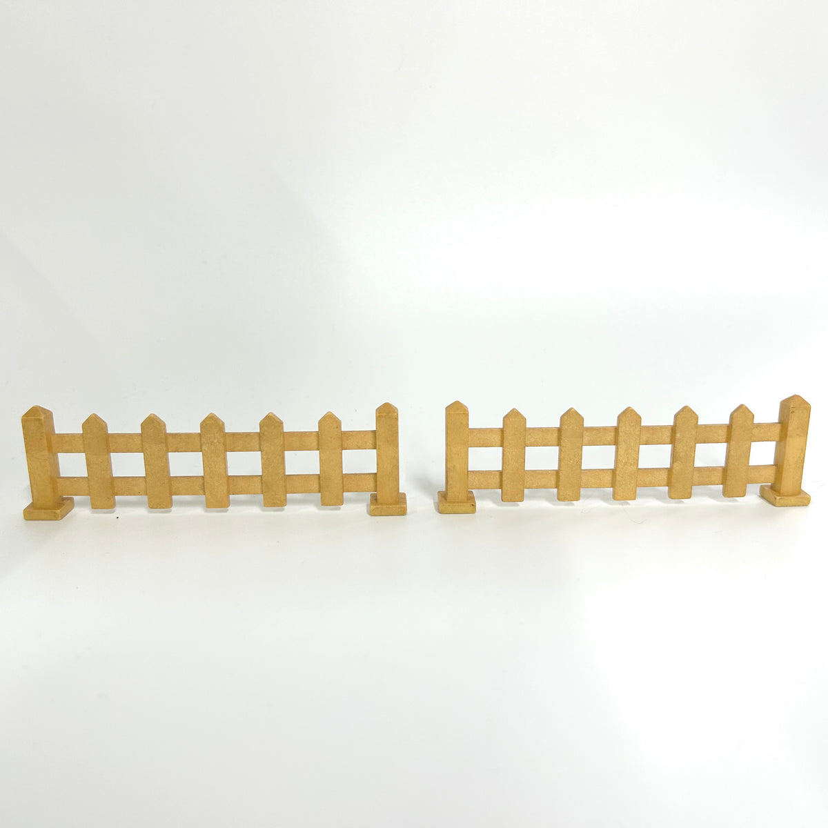 [used] Bench and Fence Set Sylvanian Families Calico Critters