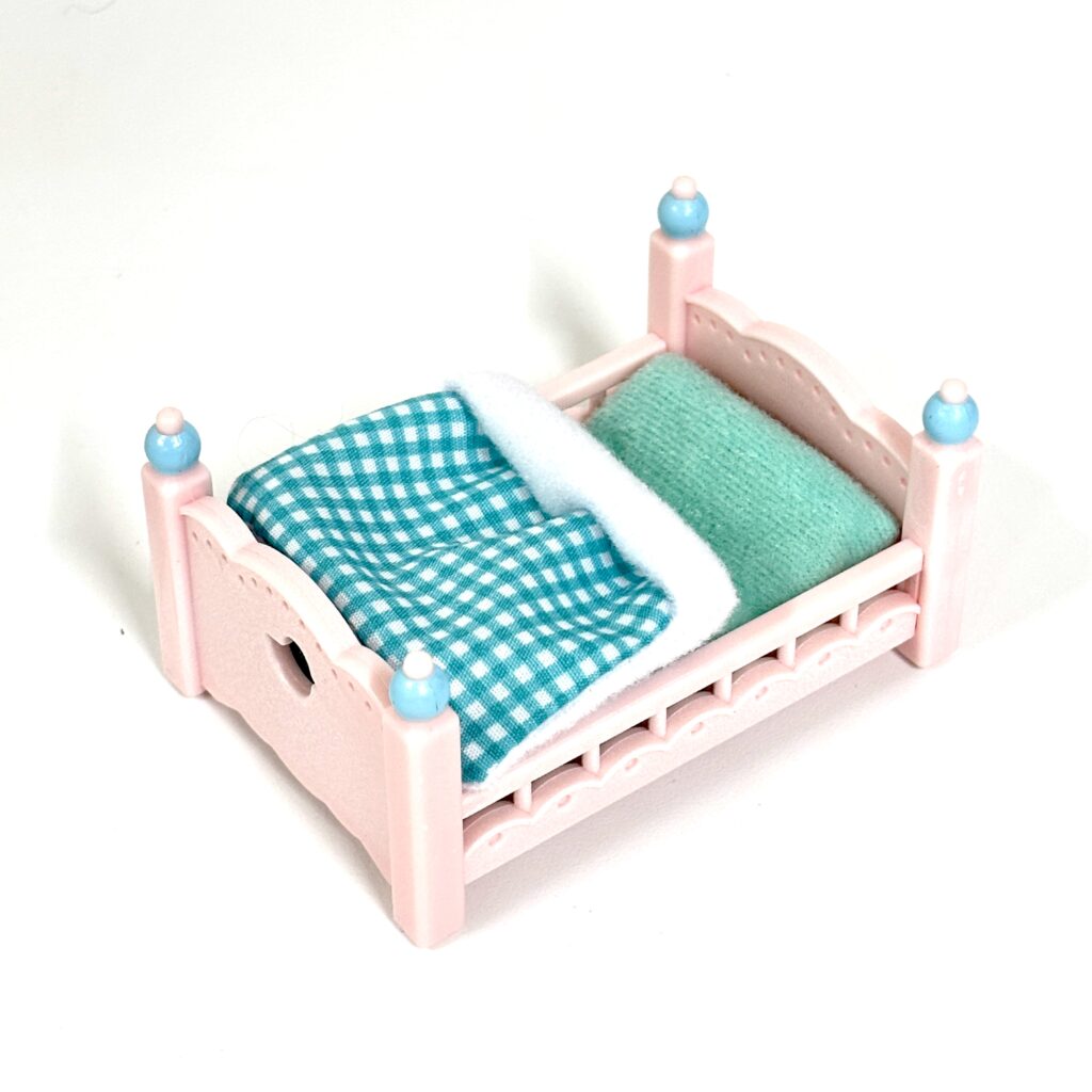 [used] Fluffy Dream Collection Bed Set Mint Green Familymart 2021 Sylvanian Families Calico Critters