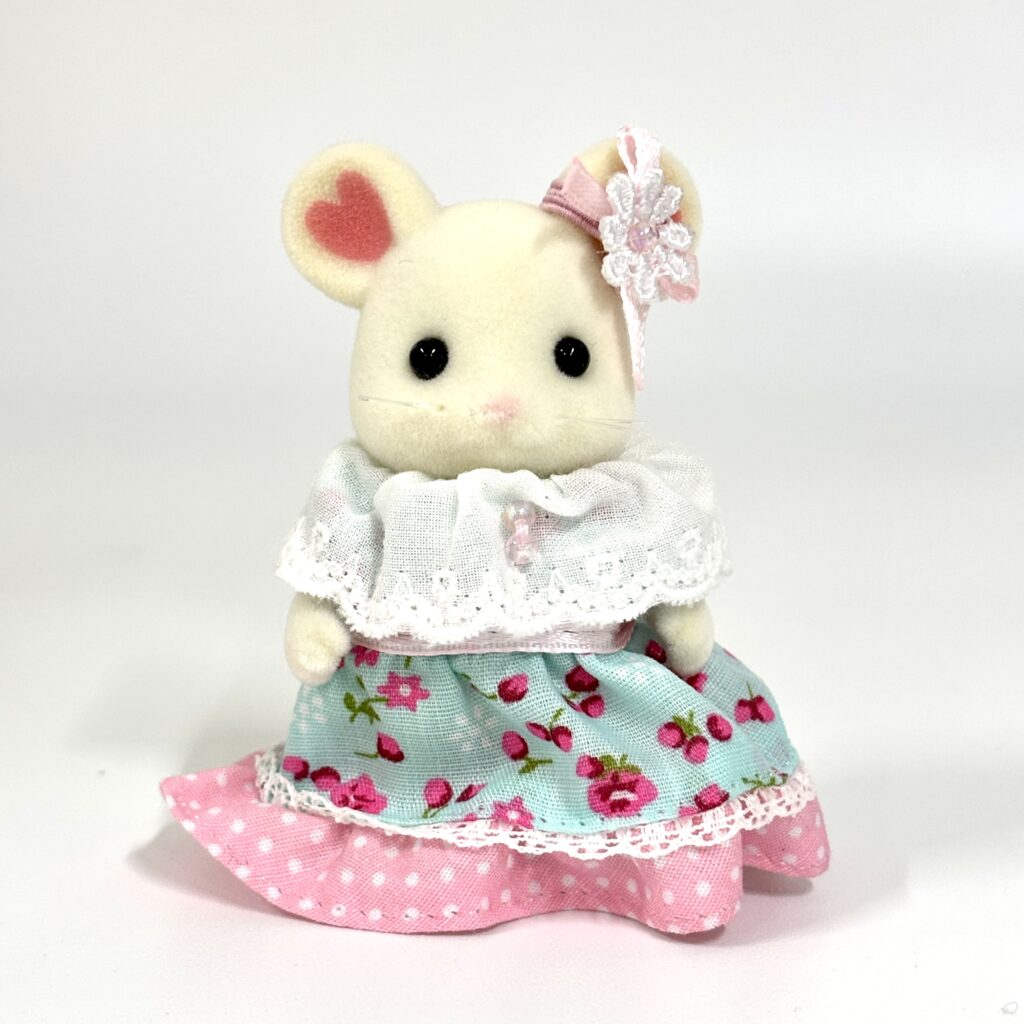 [used] Fan Club Figure Collectors Gift Box Marshmallow Mouse 2019 Sylvanian Families Calico Critters