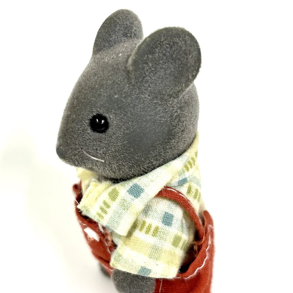 [used] VIntage Mouse Boy Sylvanian Families Calico Critters