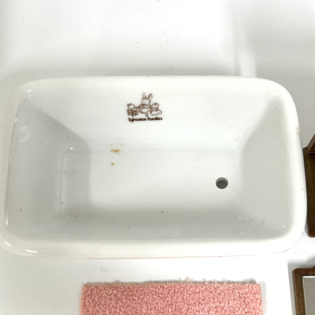 [used] Bathroom Set Sylvanian Families Calico Critters