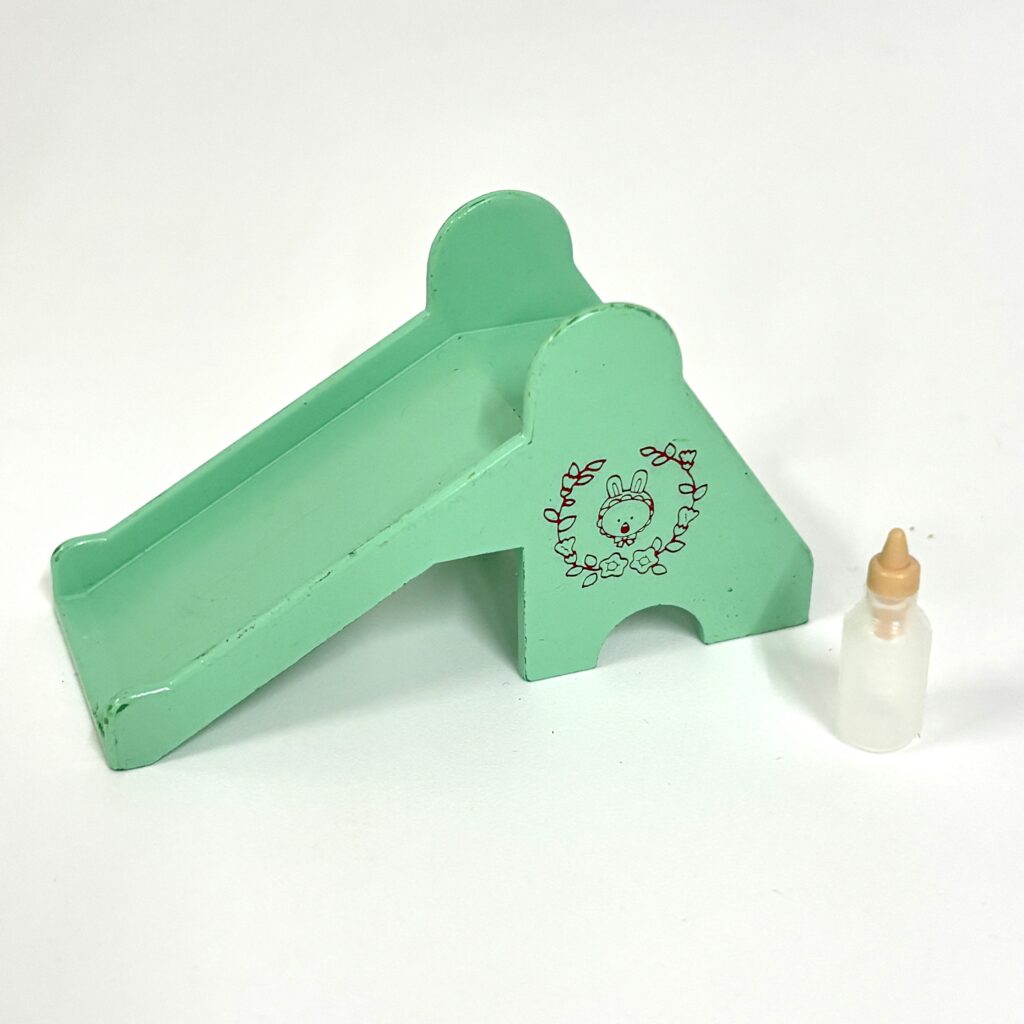 [used] Baby Slide and Bottle Set Sylvanian Families Calico Critters
