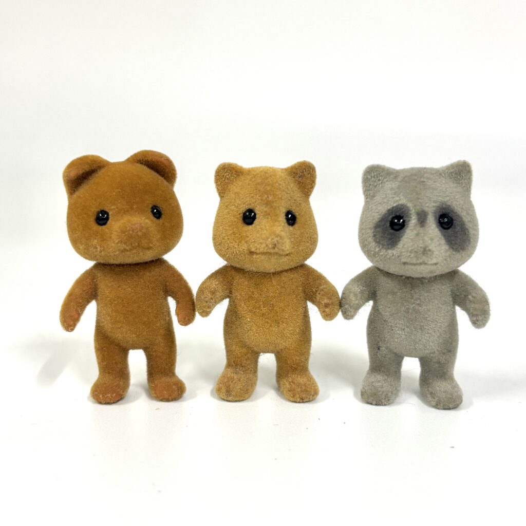 [used] Vintage Brown Dog, Fox, Raccoon Babies Sylvanian Families Calico Critters