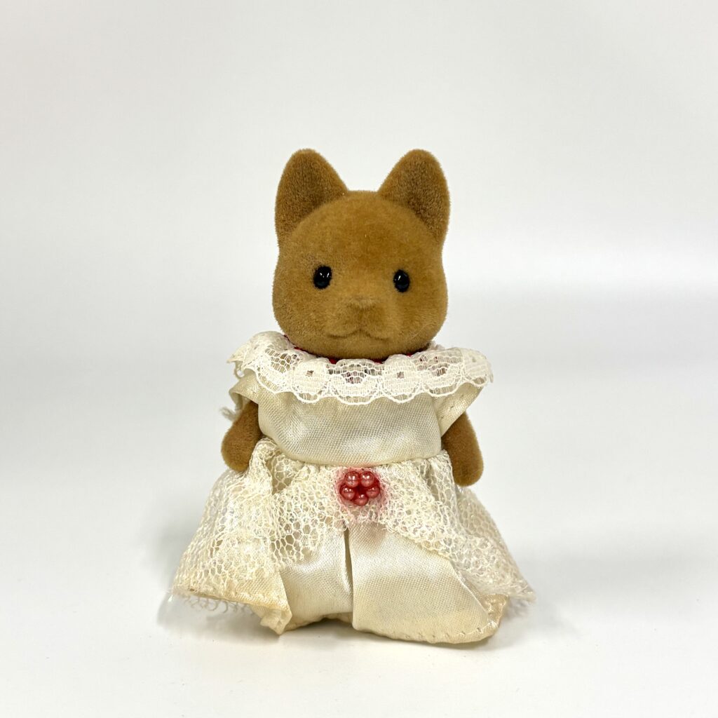 [used] Vintage Brown Dog Girl Sylvanian Families Calico Critters
