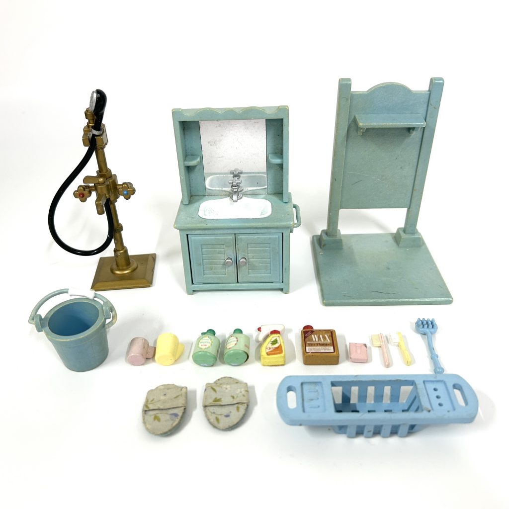 [used] Vintage Refleshing Bathroom Set 1999 SE-128 Sylvanian Families Calico Critters