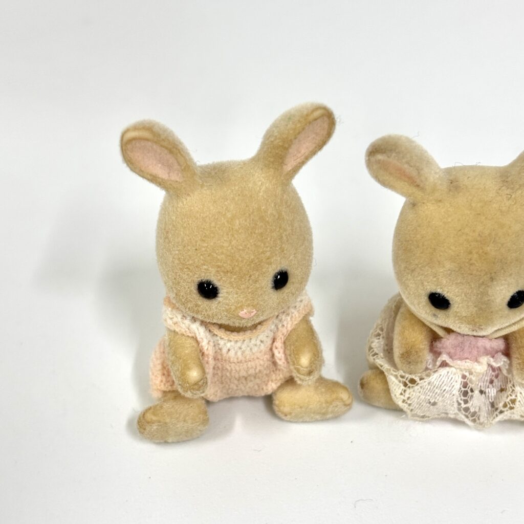 [used] Milk Rabbit Babies Sylvanian Families Calico Critters