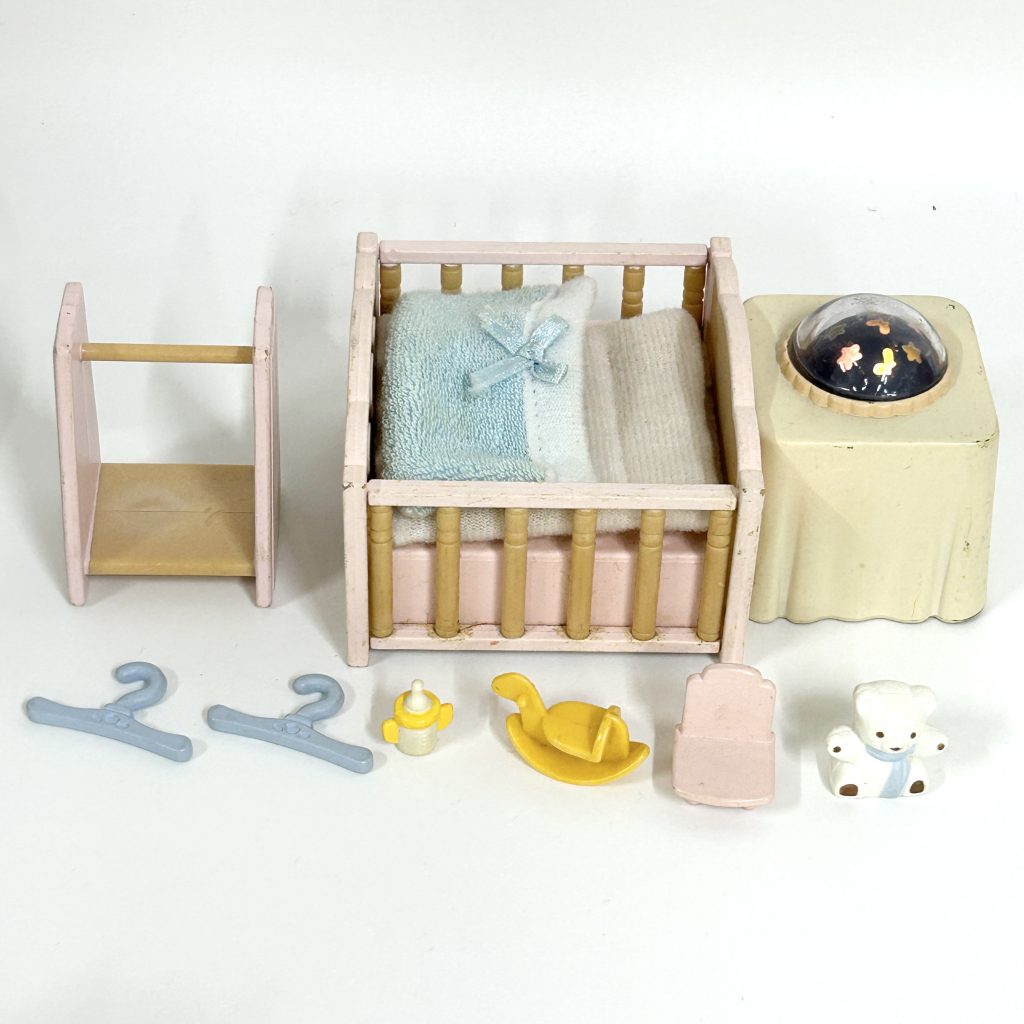 [used] Good Night Baby Room Set Sylvanian Families Calico Critters