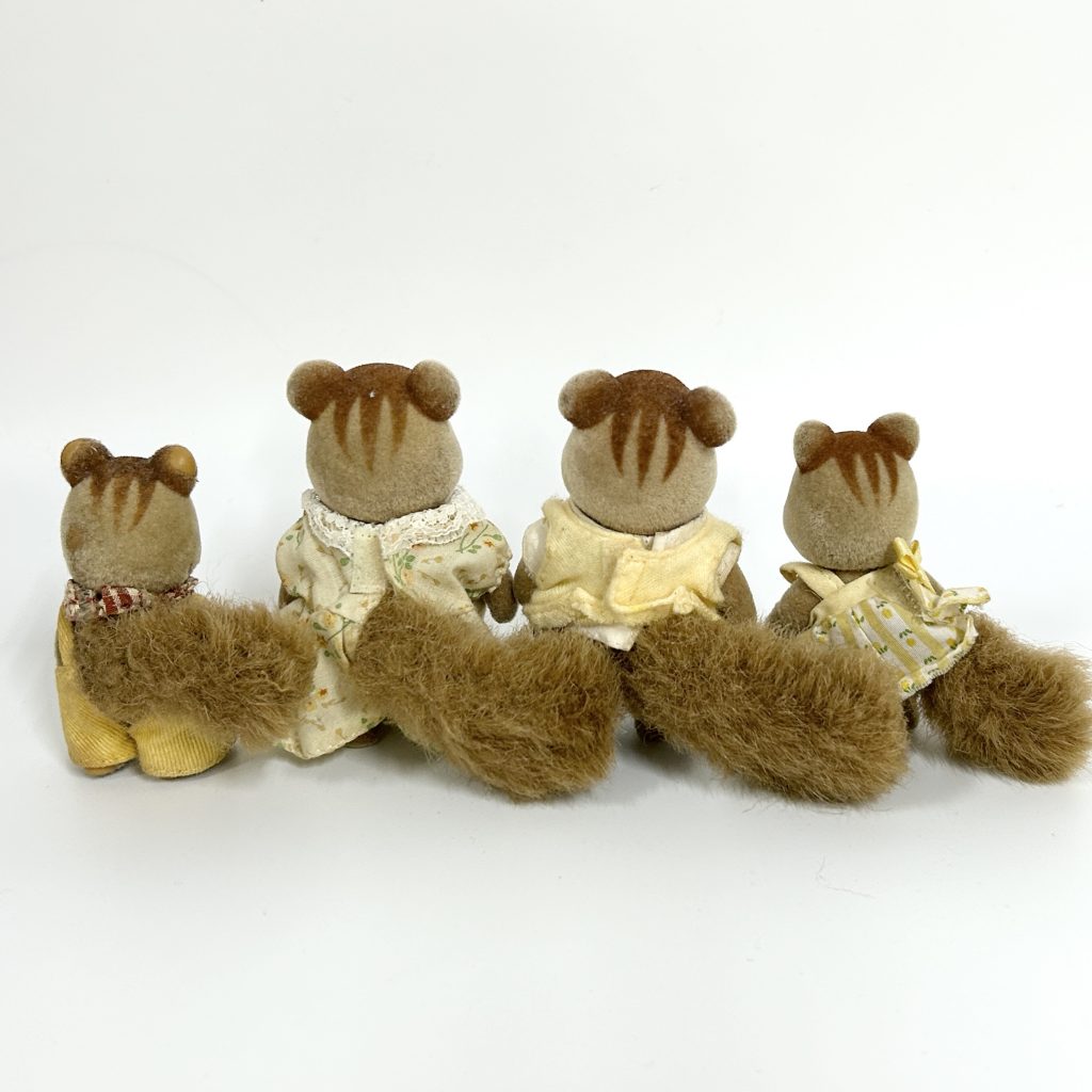 [used] Walnut Squirrel Family FS-17 Sylvanian Families Calico Critters