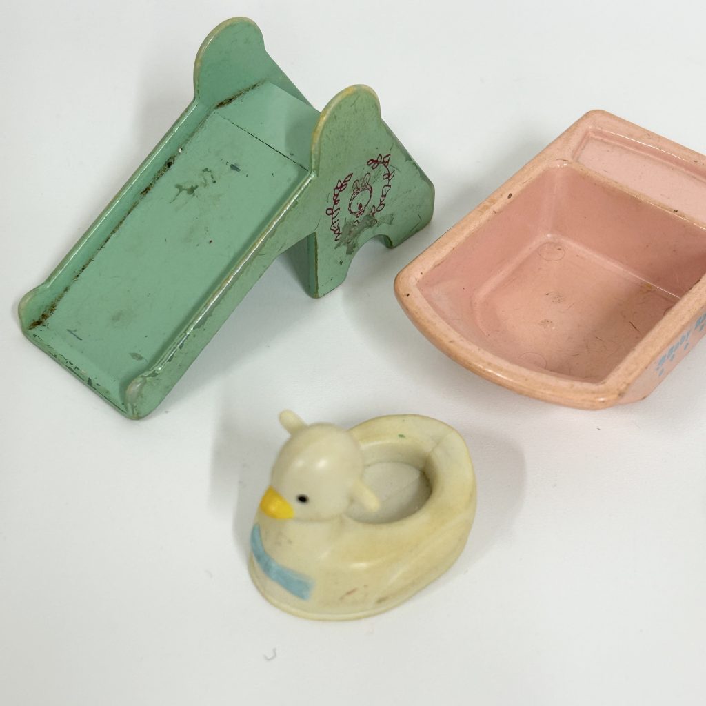 [used] Baby Furniture Set Sylvanian Families Calico Critters