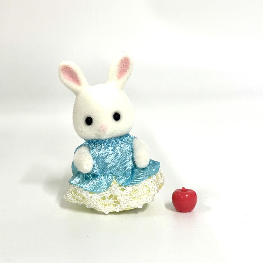 [used] Baby Fairy Tale Series White Rabbit Apple 2022 BB-07 Sylvanian Families Calico Critters