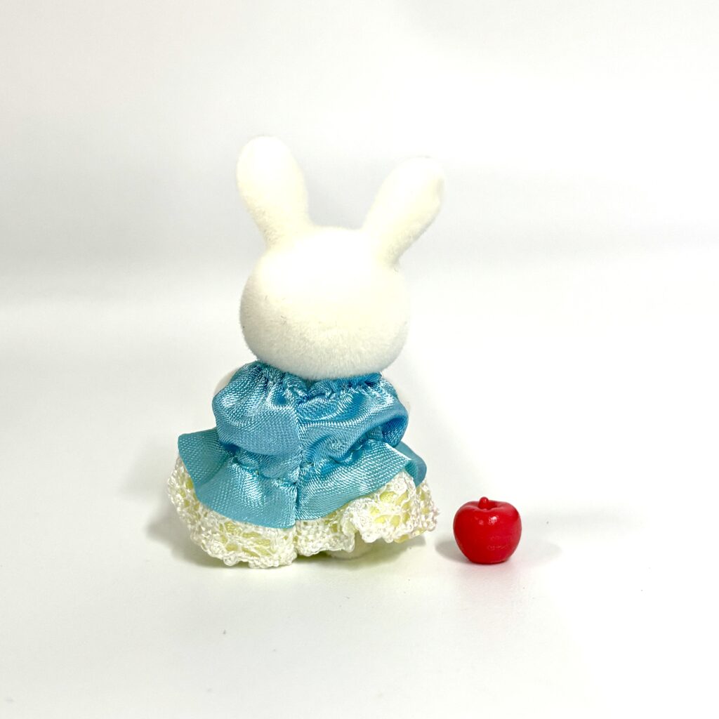 [used] Baby Fairy Tale Series White Rabbit Apple 2022 BB-07 Sylvanian Families Calico Critters