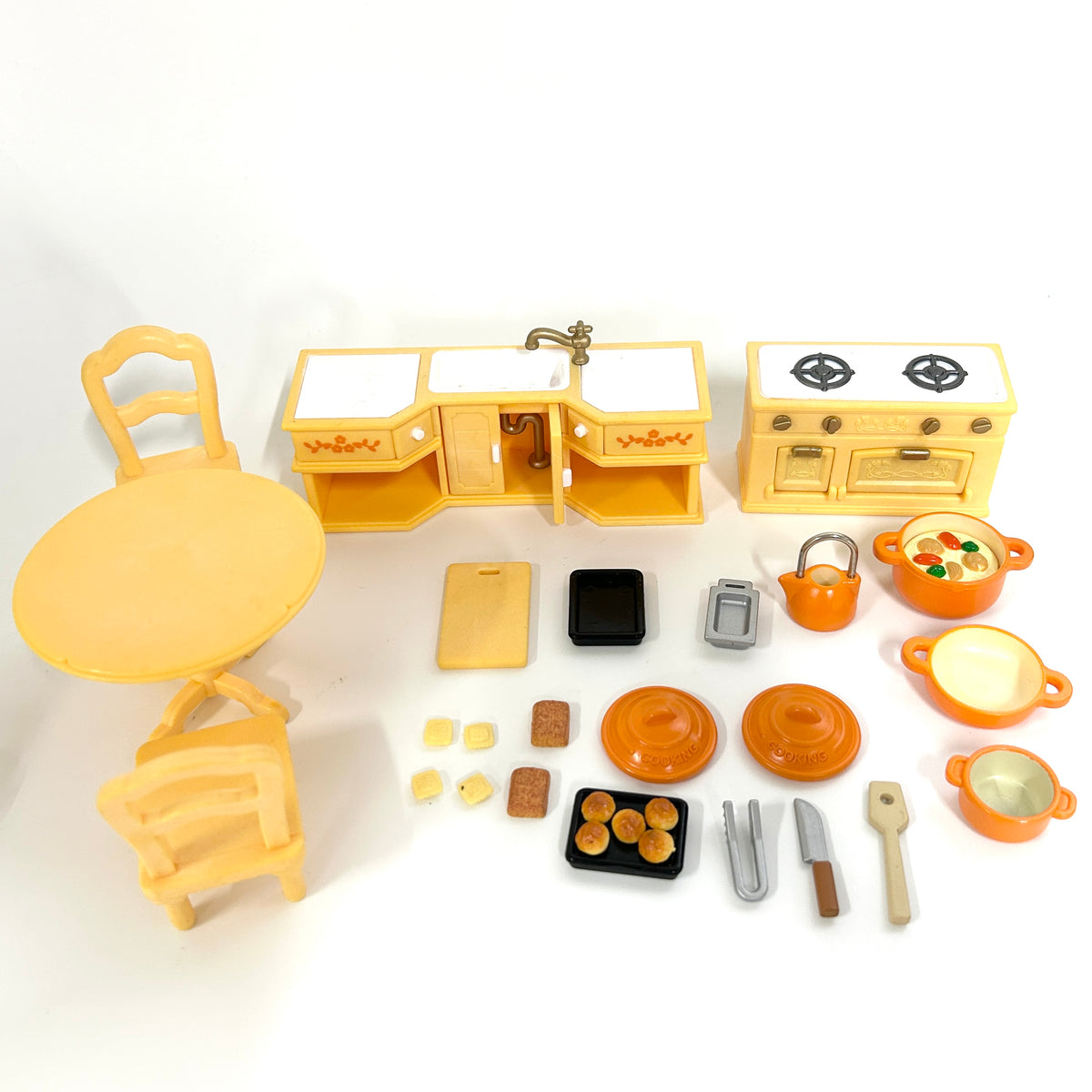 [used] Kitchen Set Sylvanian Families Calico Critters