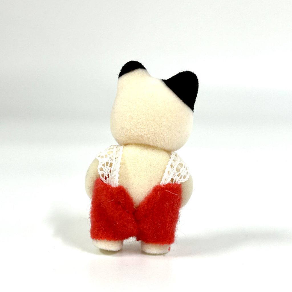 [used] Charcoal Cat Baby Sylvanian Families Calico Critters